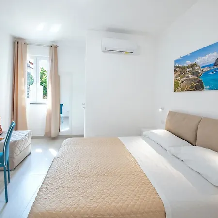 La Gioia Couette-café Ischia